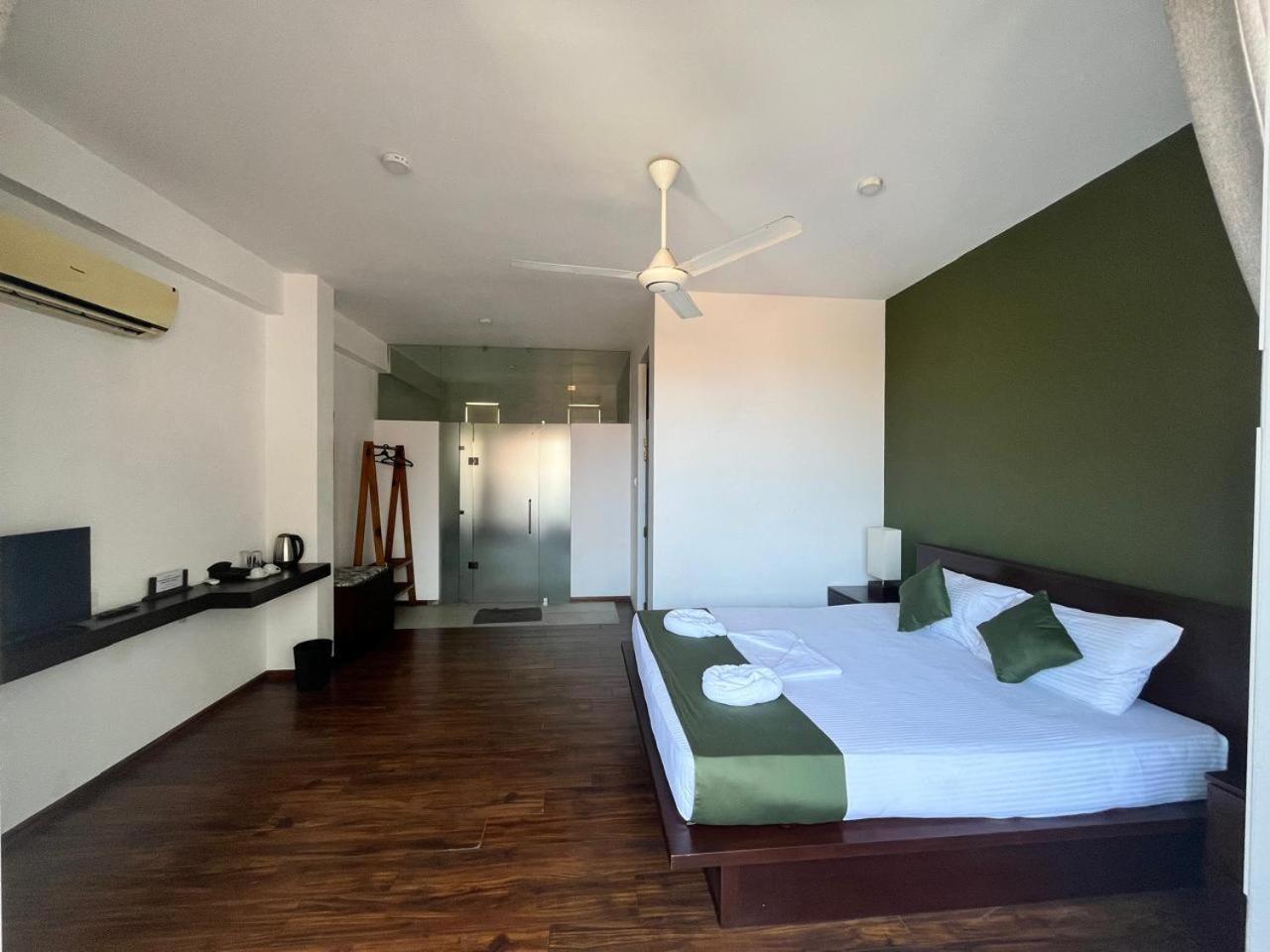 Lavinia Villa Dehiwala-Mount Lavinia Екстериор снимка