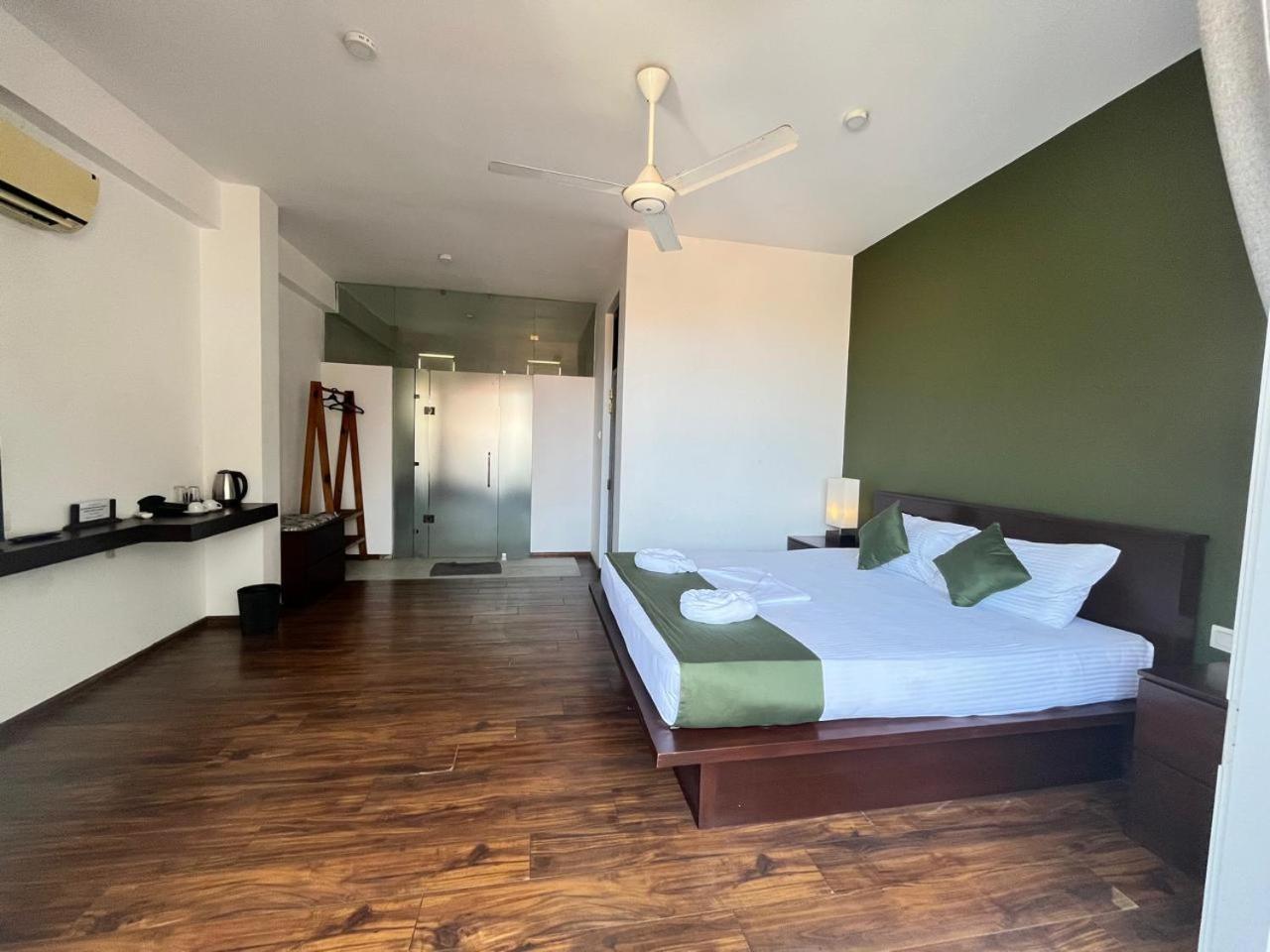 Lavinia Villa Dehiwala-Mount Lavinia Екстериор снимка