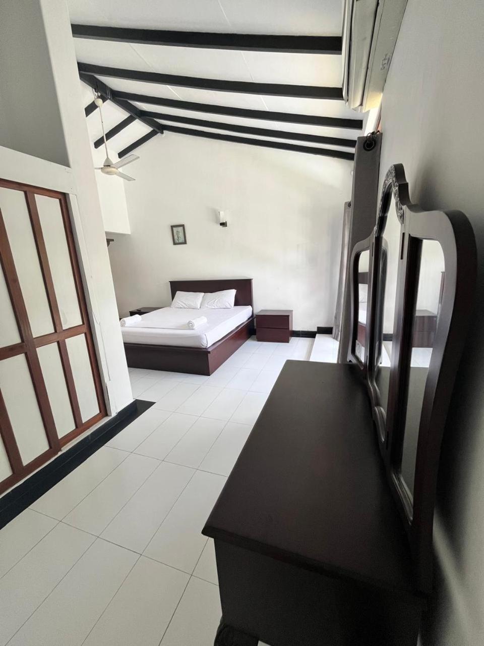Lavinia Villa Dehiwala-Mount Lavinia Екстериор снимка