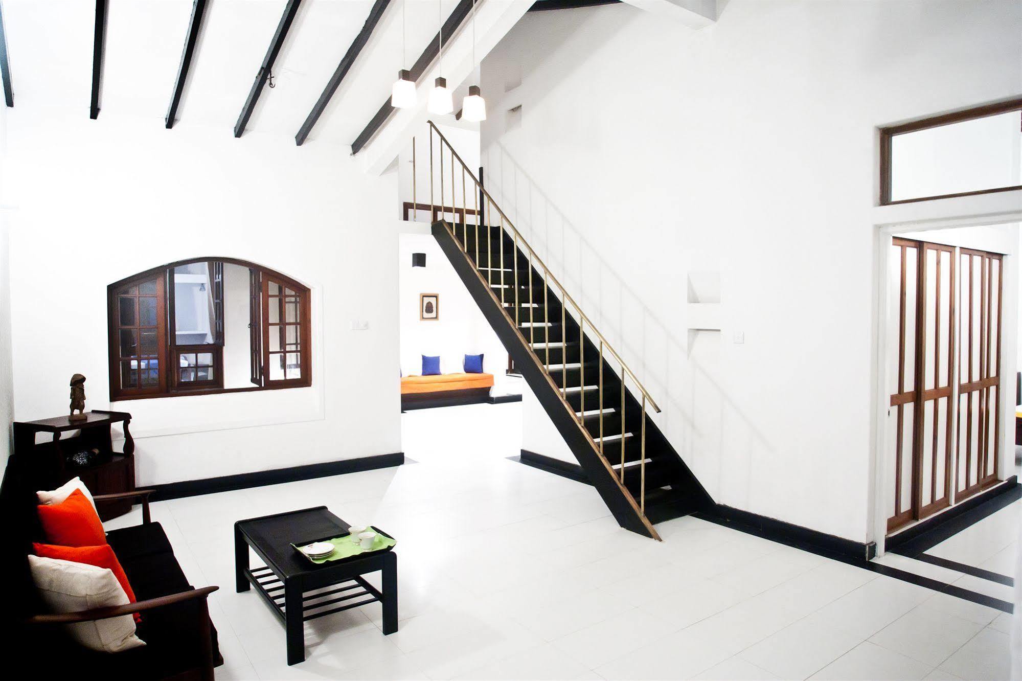Lavinia Villa Dehiwala-Mount Lavinia Екстериор снимка